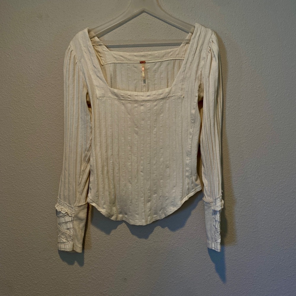 Free People Top Cream Ribbed Square Neck Long Sleeve Ruffle Cuff Blouse - Picture 6 of 6